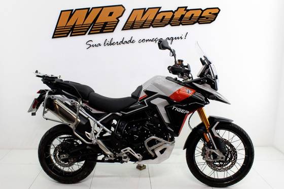 TRIUMPH TIGER 900 RALLY PRO 